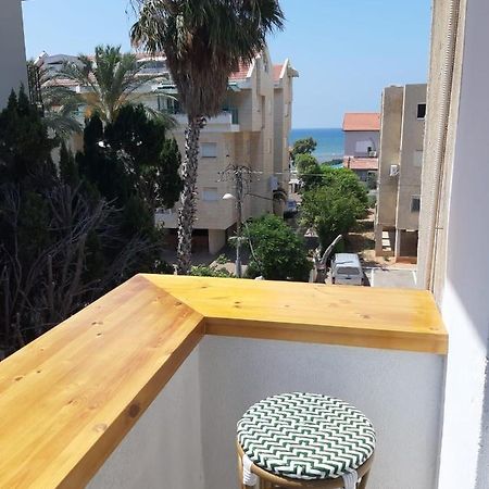 Port City Haifa - Bat Galim 25 Mtrs From The Beach & Rambam Exterior photo