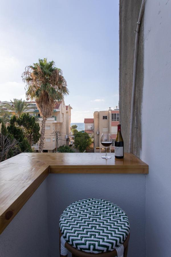 Port City Haifa - Bat Galim 25 Mtrs From The Beach & Rambam Exterior photo