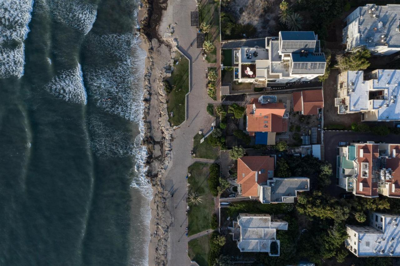 Port City Haifa - Bat Galim 25 Mtrs From The Beach & Rambam Exterior photo