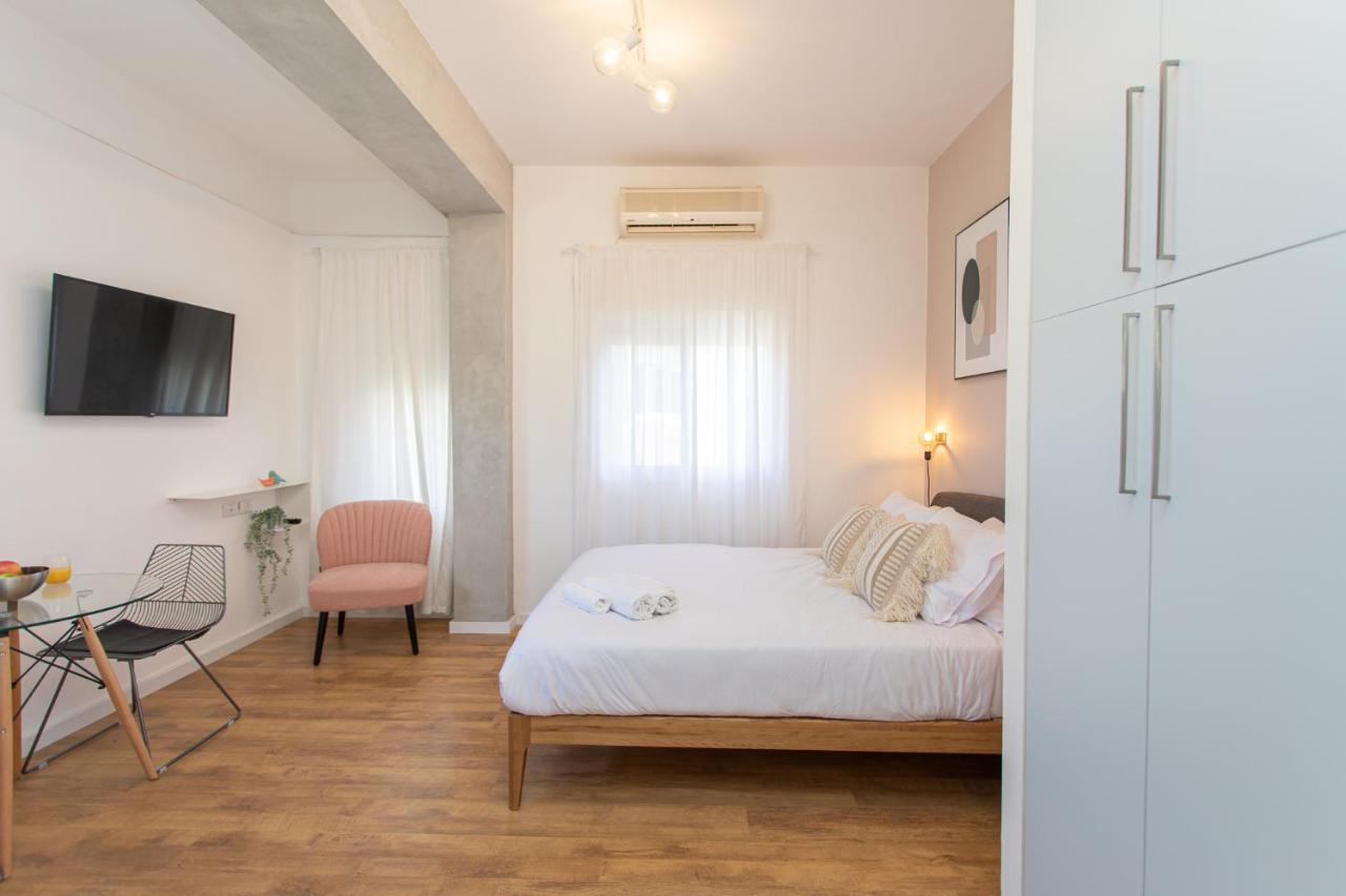 Port City Haifa - Bat Galim 25 Mtrs From The Beach & Rambam Exterior photo